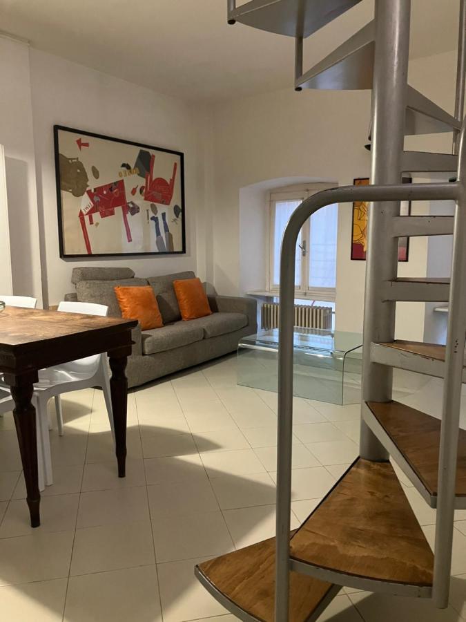 Cute And Cozy Centro Citta' Apartment