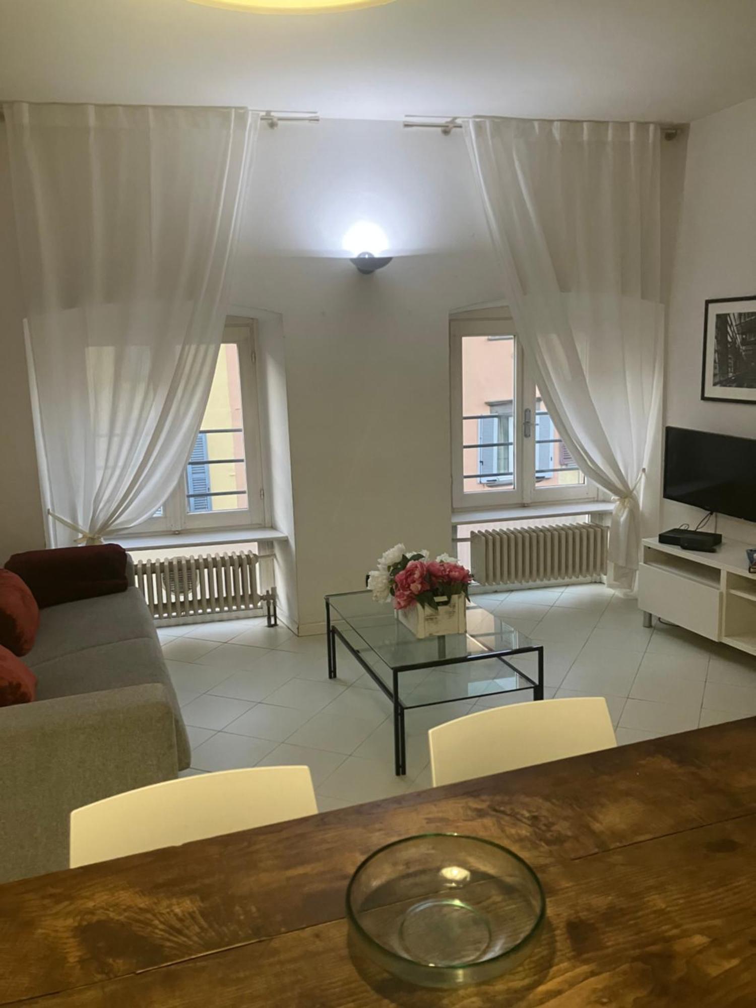 Cute And Cozy Centro Citta' Apartment