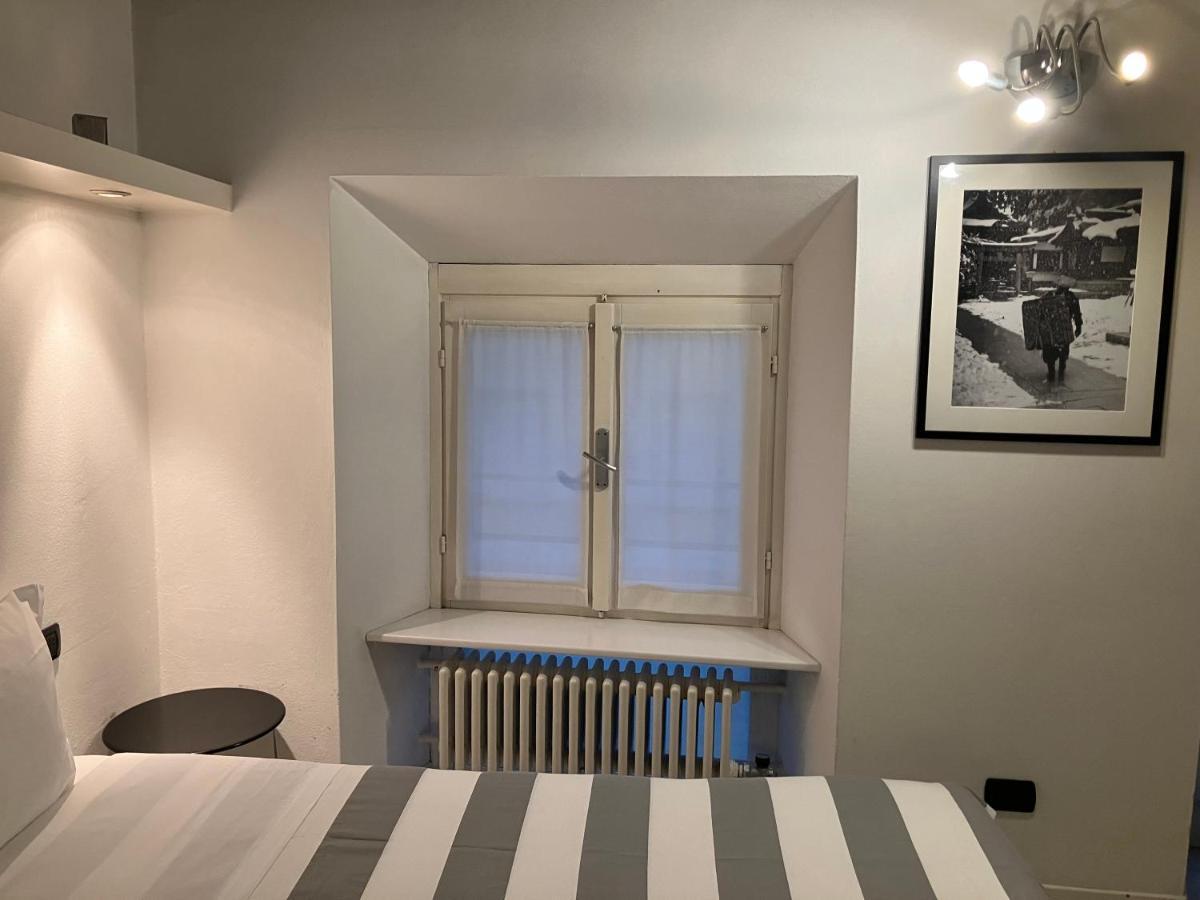 Cute And Cozy Centro Citta' Appartement *